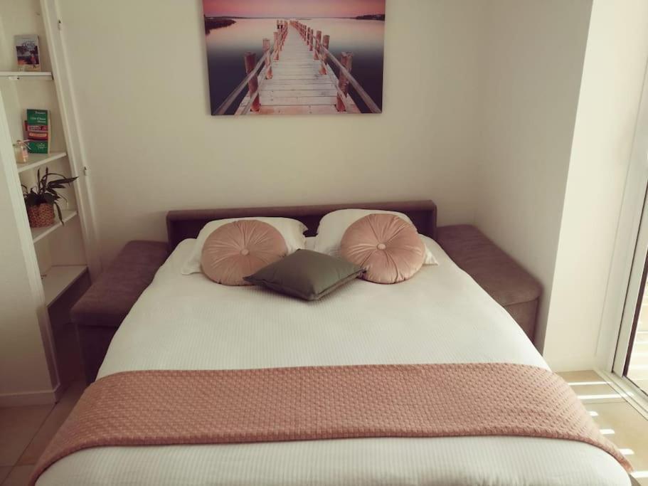 Joli Studio A Sanary-Sur-Mer Bagian luar foto