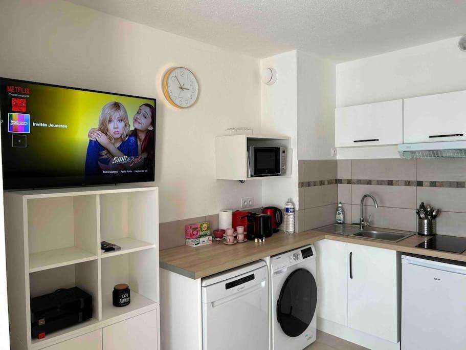 Joli Studio A Sanary-Sur-Mer Bagian luar foto